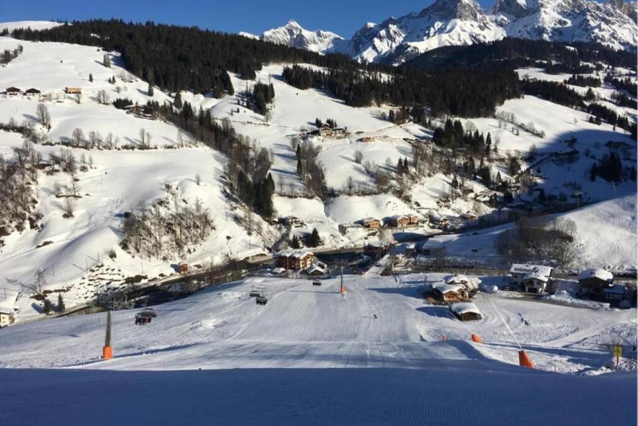 Appartement Mit Balkon Und Hallenbad Maria Alm am Steinernen Meer Bagian luar foto